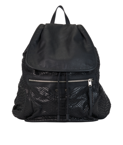 Classic Traveler Backpack, front view
